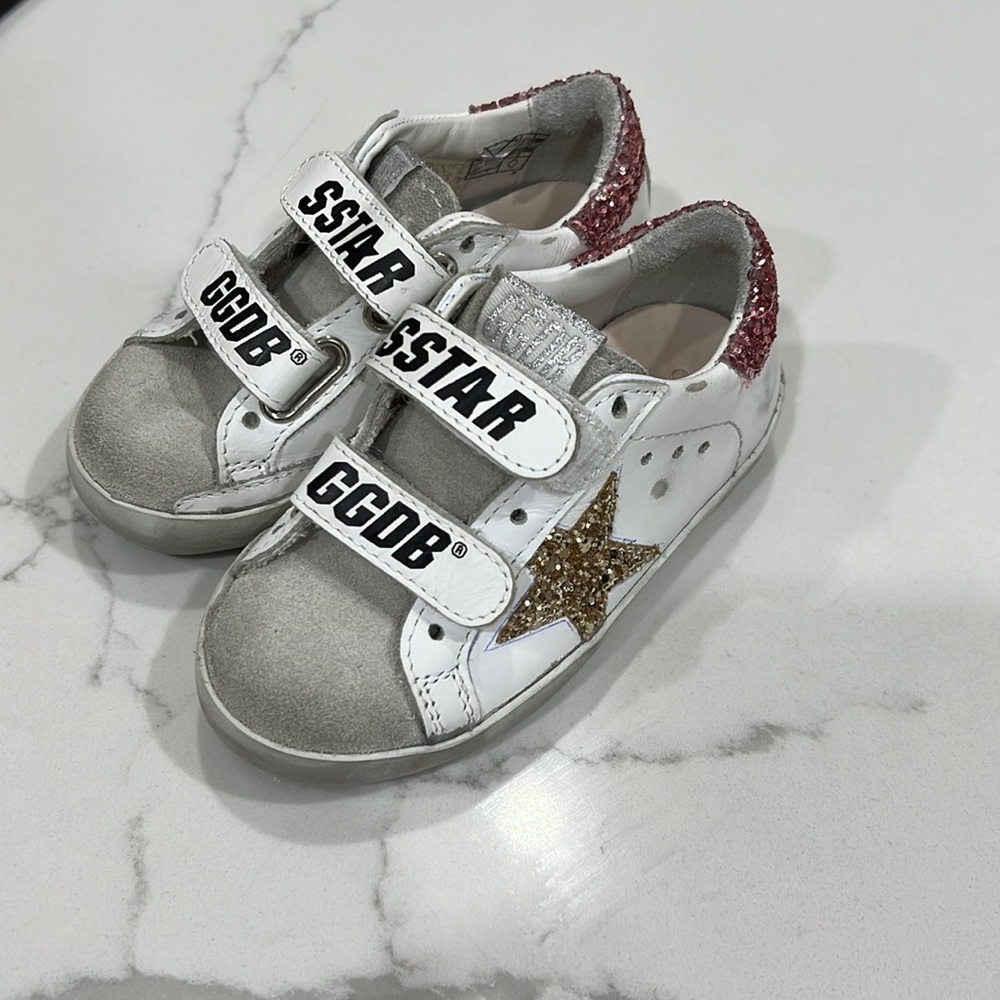 Golden Goose Sneakers